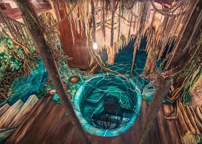 Hidden Treehouse Eco-hotel 4*