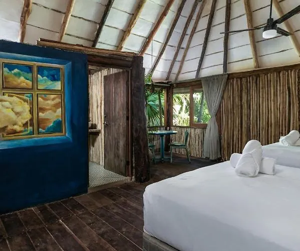 Hidden Treehouse Eco-hotel Tulum